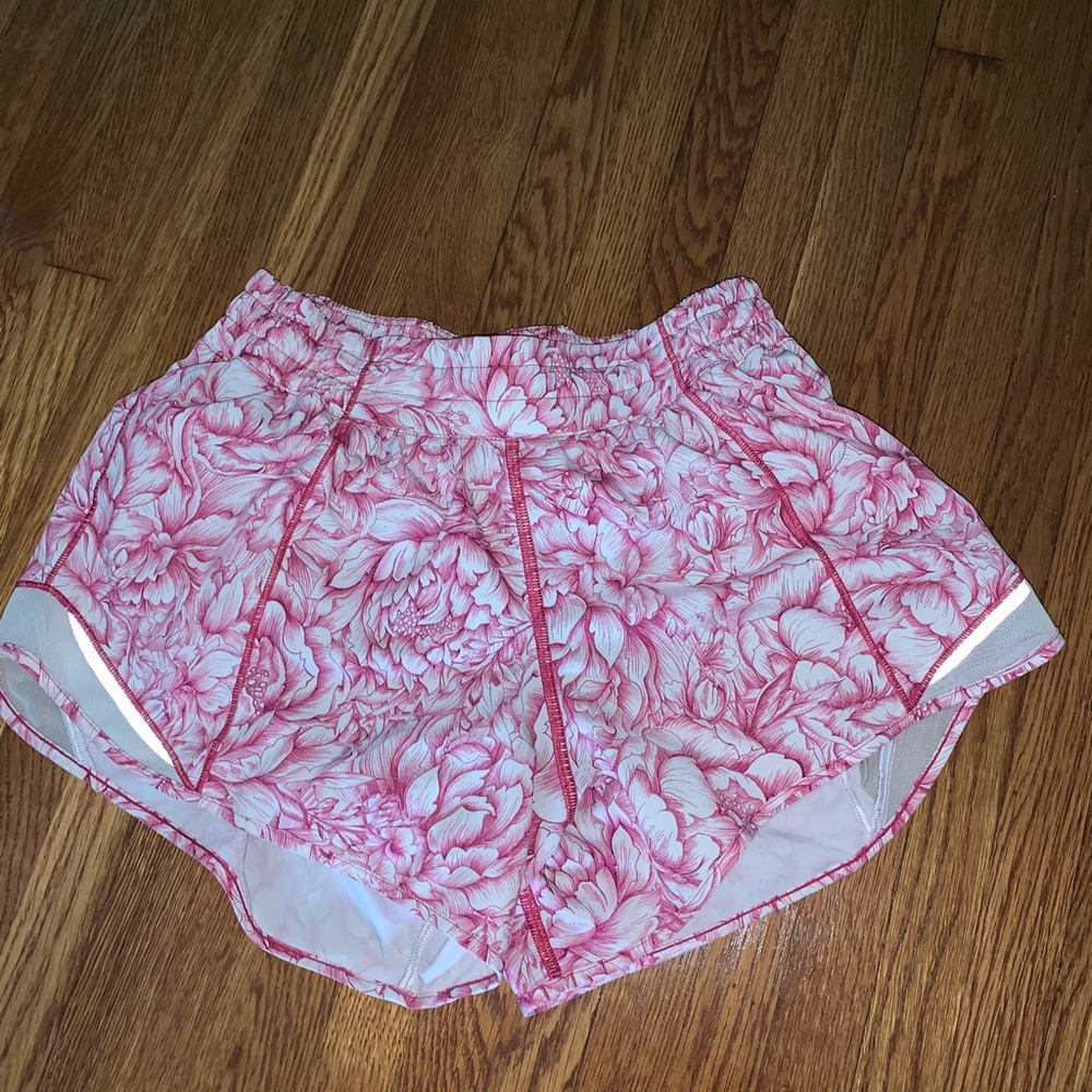 Lu lu lemon shorts